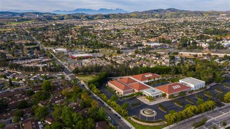 Yorba Linda .